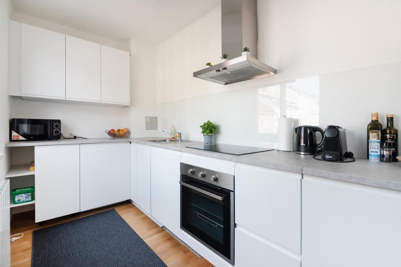 Modern, Bright Studio -Close To The Center In A Quiet Area Vienna Exterior photo