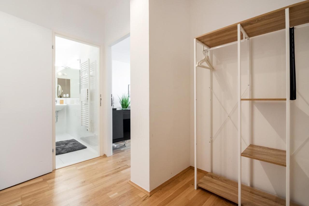 Modern, Bright Studio -Close To The Center In A Quiet Area Vienna Exterior photo
