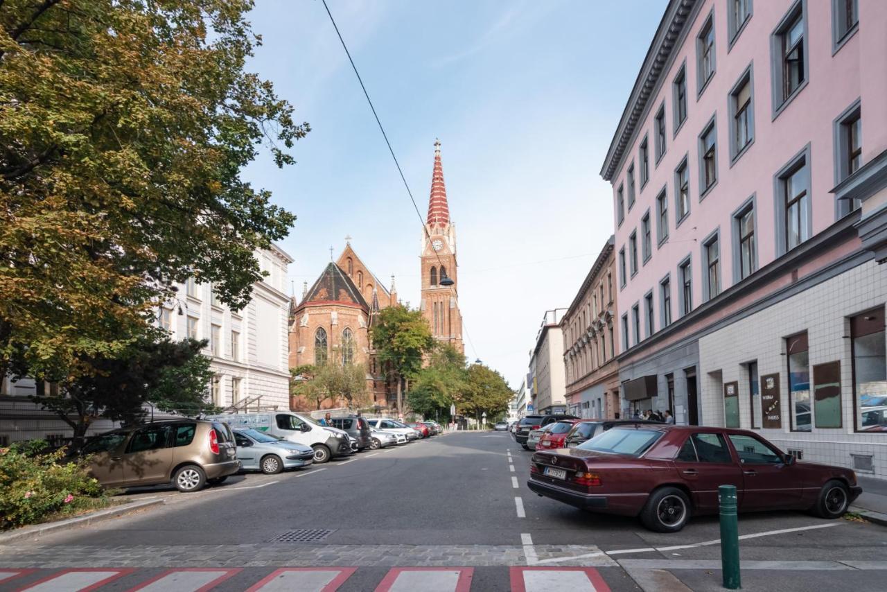Modern, Bright Studio -Close To The Center In A Quiet Area Vienna Exterior photo